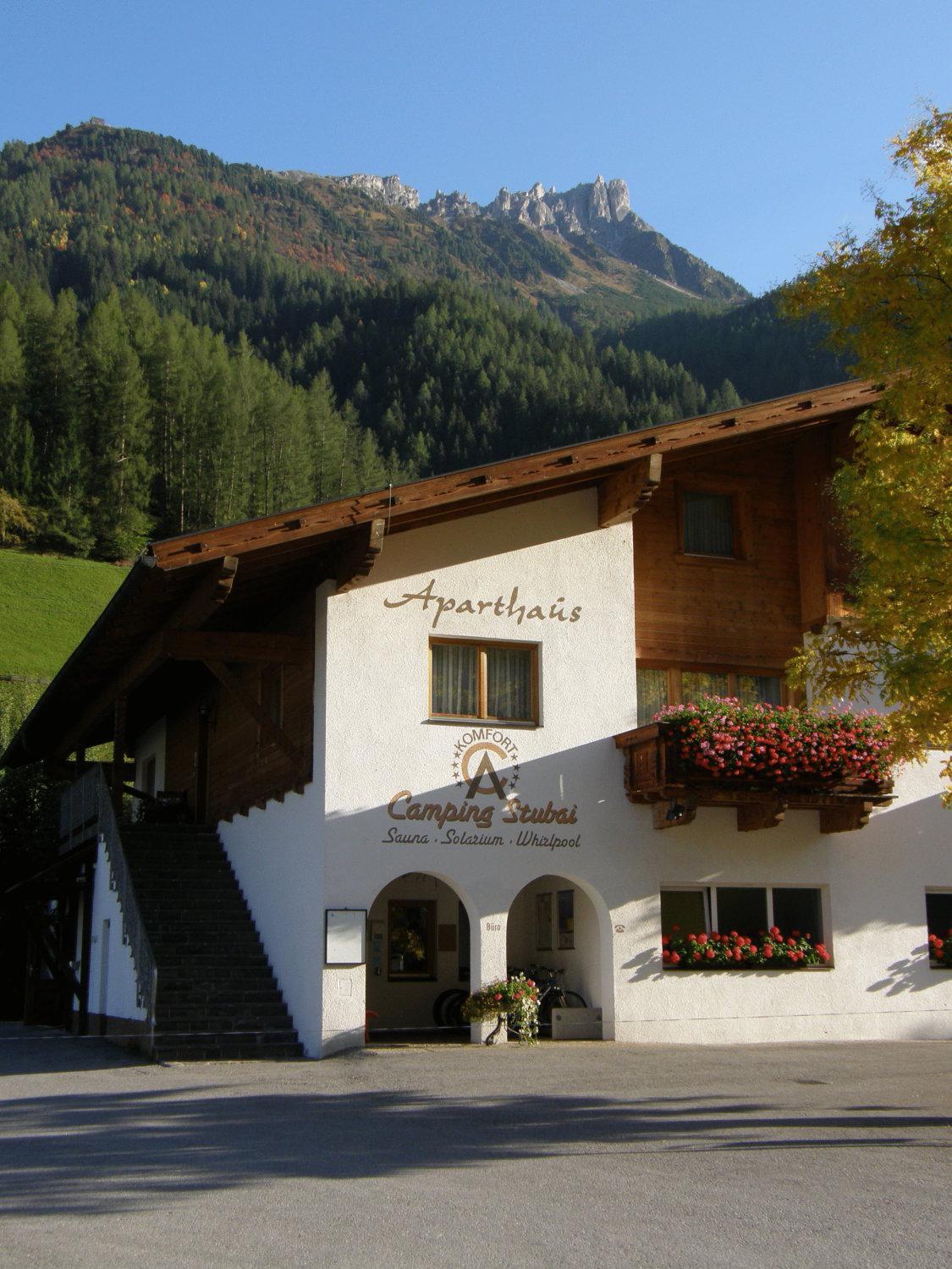 Aparthaus Camping Stubai Neustift im Stubaital Exterior photo